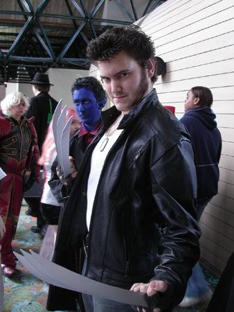 neko-nov8-03-wolverine